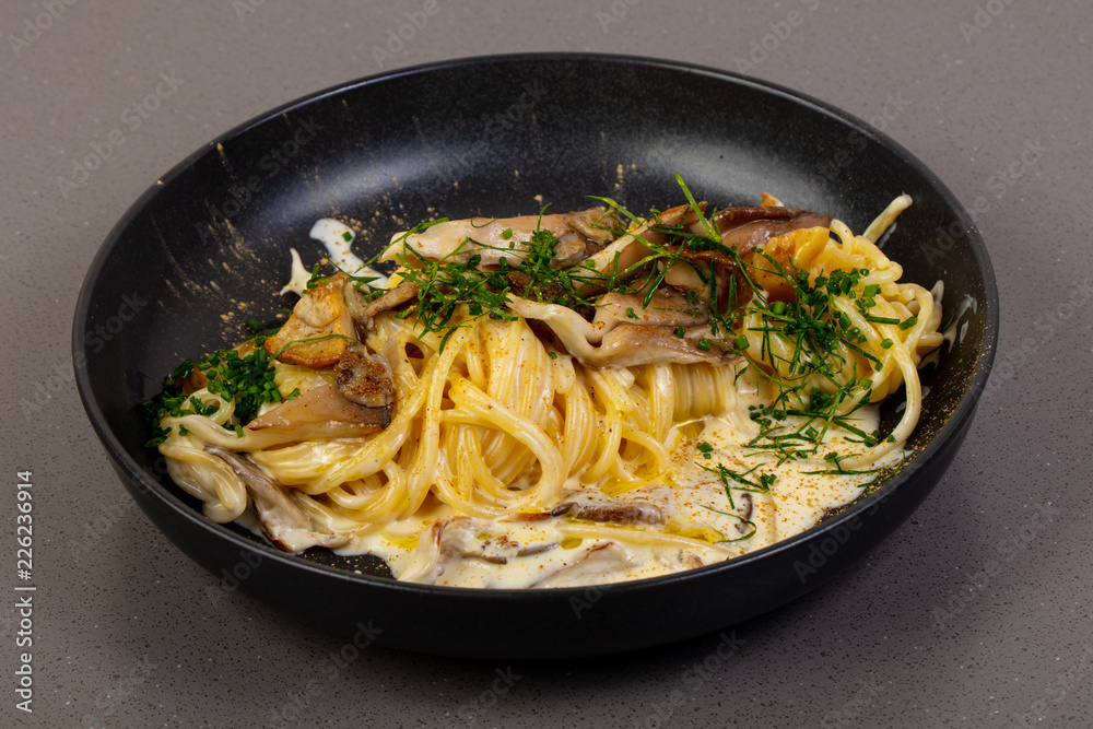 Pasta with wild mushrooms Pasta with wild mushrooms