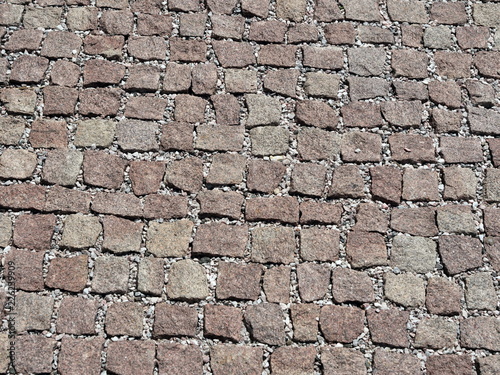 Verlegung von Kleinpflaster aus Naturstein.