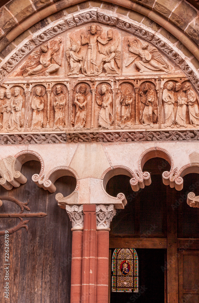 Fototapeta premium Eglise de Collonges-la-rouge