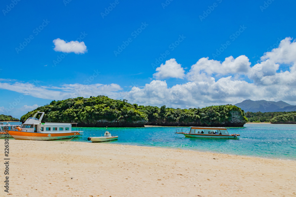 Naklejka premium 沖縄石垣島 川平湾
