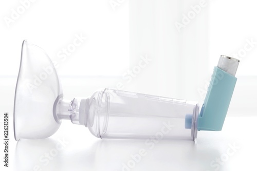 Asthma spacer photo