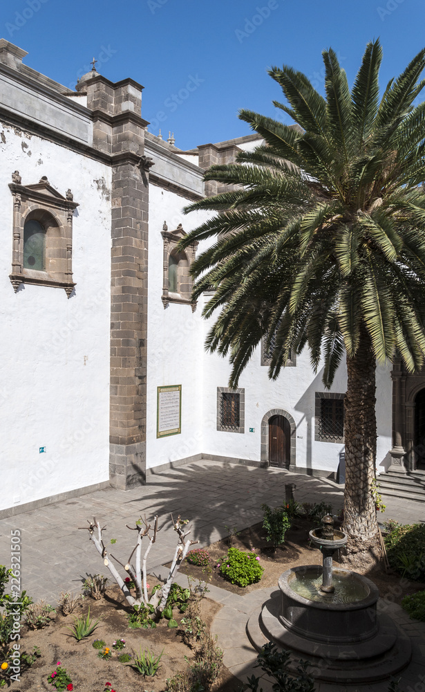 Naklejka premium Views of the Patio de los Naranjos, Courtyard of the orange trees, in the Cathedral of Santa Ana, in Las Palmas, Canary Islands, Spain, on February 17, 2017