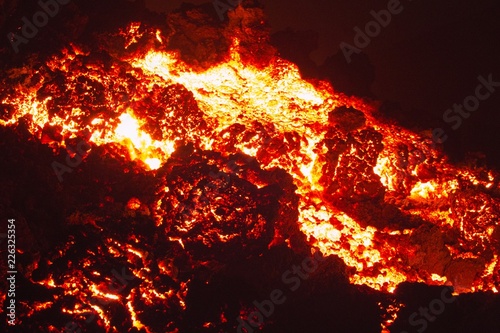 Colata di lava in dettaglio durante l'eruzione del Vulcano Etna