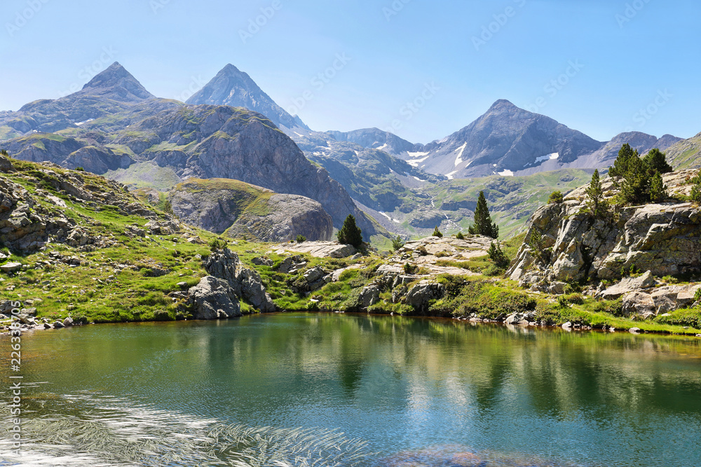 Obraz premium Ranas Lake in Tena Valley in The Pyrenees, Huesca, Spain.