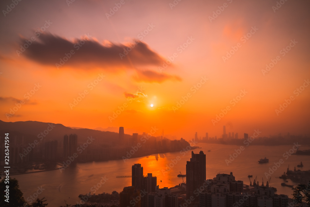 Sunset view from Kowloon side of Hong Kong: Devil's Peak