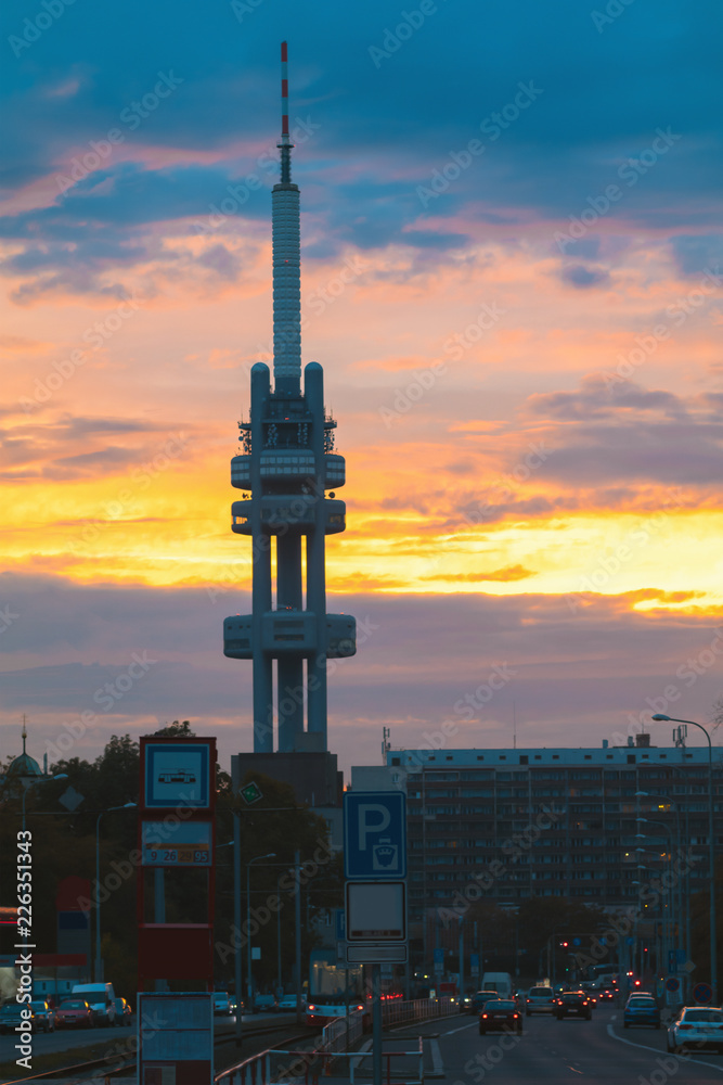 Obraz premium TV tower at sunset in Prague