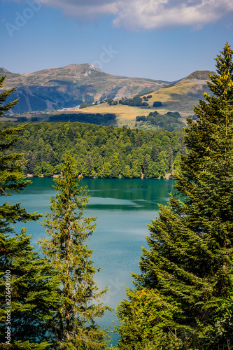 Le Lac Pavin en Auvergne