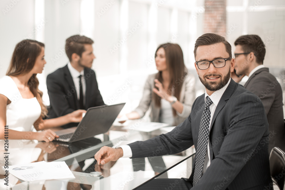businessman holds a business meeting with the business team businessman holds a business meeting with the business team