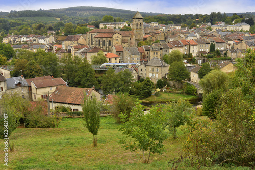 Village de Eymoutiers (87120), département de la Haute-Vienne en région Nouvelle-Aquitaine, France photo