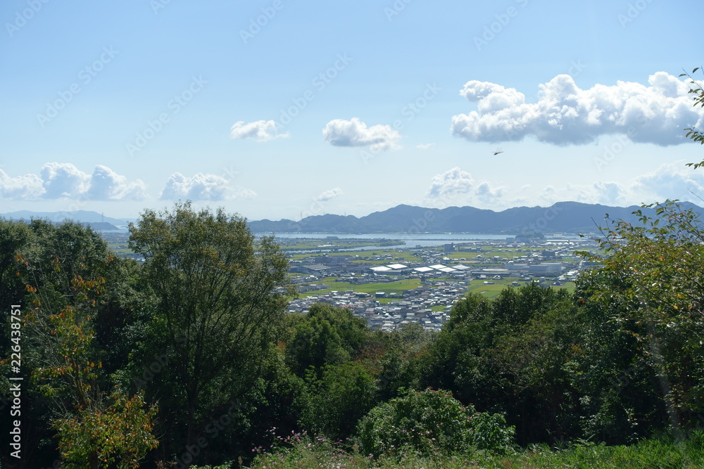日本の岡山の山の景色
