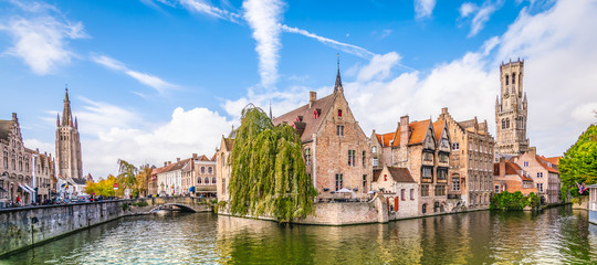 Fototapete Brügge Panoramablick auf Brügge mit Belfried  © Nancy Pauwels