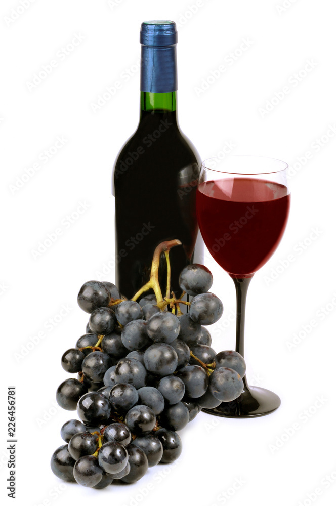 Vin rouge et grappe de raisin 