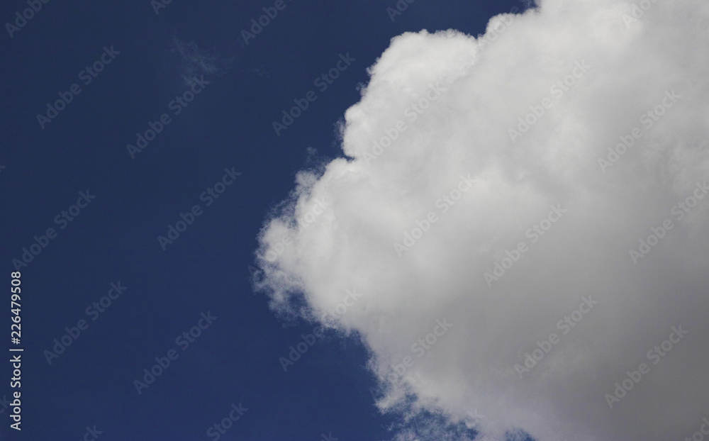 Obraz premium blue sky with clouds
