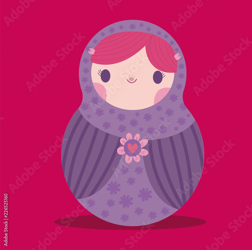 Matrioshka muñeca morada lila tierna bebé infantil ilustración flores rosadas  (ID: 226525160)