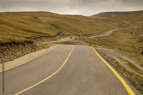 Transalpina ahead photo