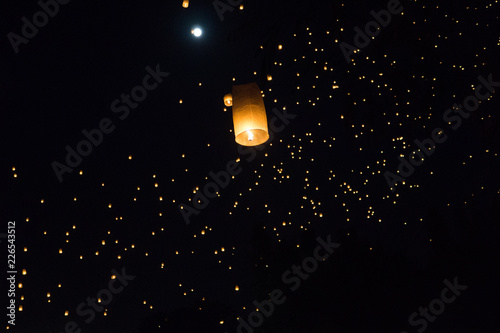 Loi Krathong - das Lichterfest in Chiang Mai, Thailand