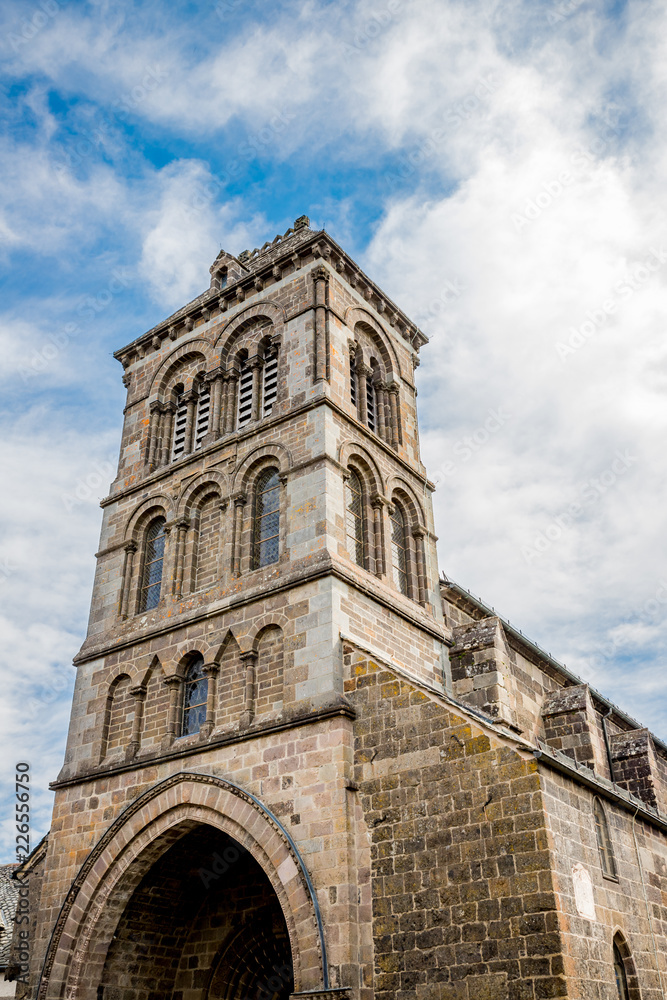 Église Saint-Mathieu-de-Salers Église Saint-Mathieu-de-Salers