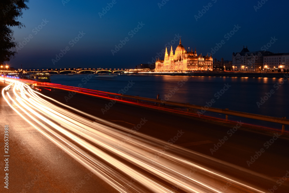 view of the hungarian parliament at long exposure