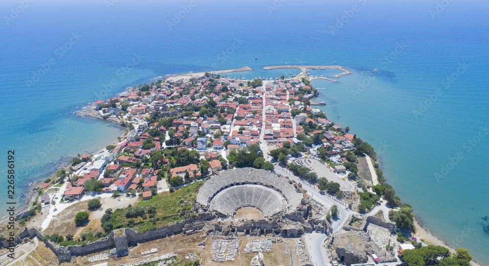 Obraz premium Aerial view of ancient ruins in Side, including the theater, Antalya