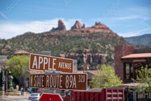 Foto Crossroads at Seligman, Apple Avenue with State Route 89A