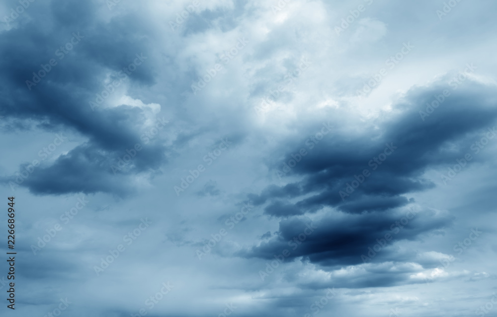 Fototapeta premium Sky and dark clouds