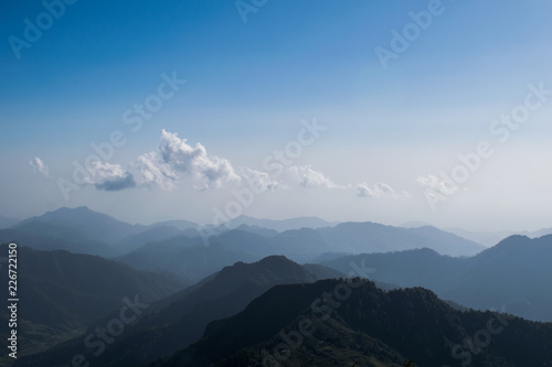 Mountains and clouds © Ayush
