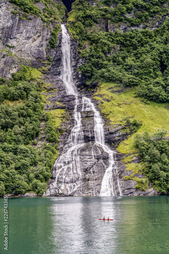 Freier- oder auf norwegisch Friaren-Wasserfall  im Geirangerfjord