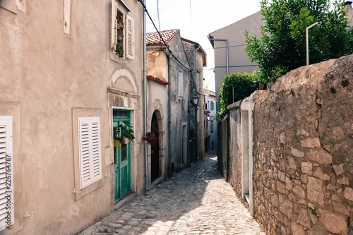 Obraz Dziejowy miasto Krk na wyspie Krk w Adriatyckim morzu, Chorwacja