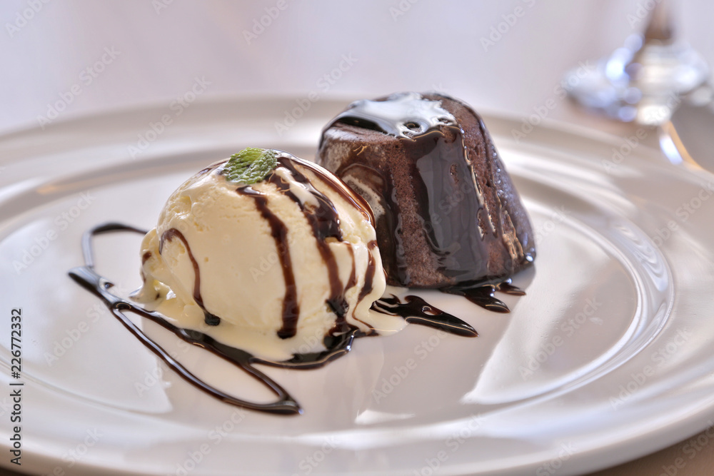 Petit gateau dessert