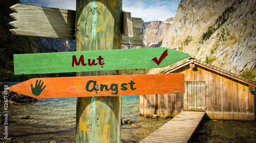 Fotografía Schild 353 - Mut