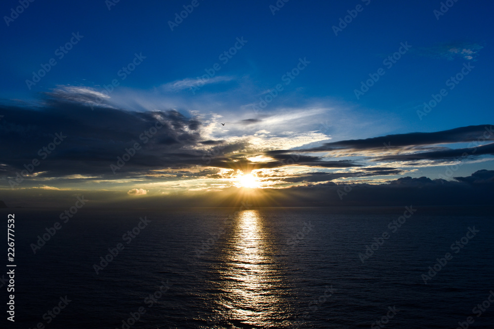 Fototapeta premium Puesta de sol en Matxitxako