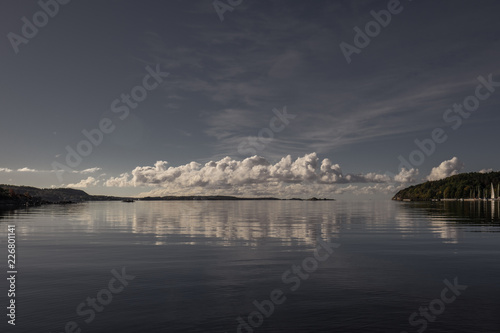 Paisajes de otoño soleado