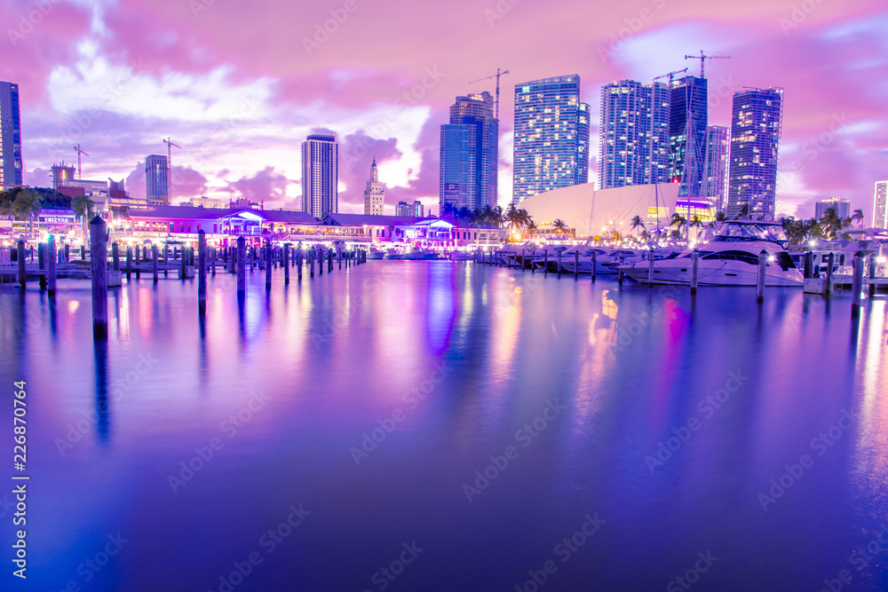 Fototapeta premium Miami Bayside view of Skyline and Freedom Tower