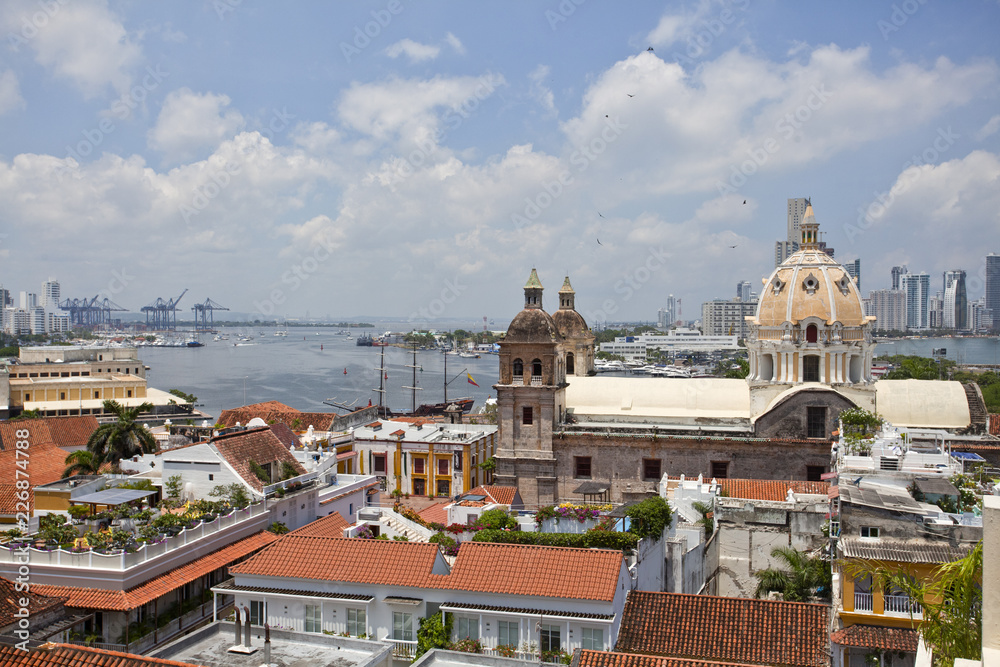 Cartagena, a beautiful historic city on the Caribbean coast of Colombia, has excellent beaches, a historic old town (that evokes the history of Colombia and can be explored entirely on foot) and beaut