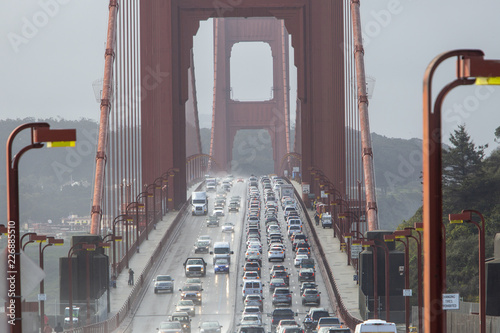 Traffic on the Golden Gate