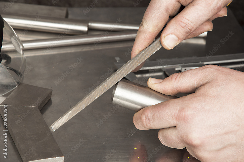 Obraz premium in metal workshop