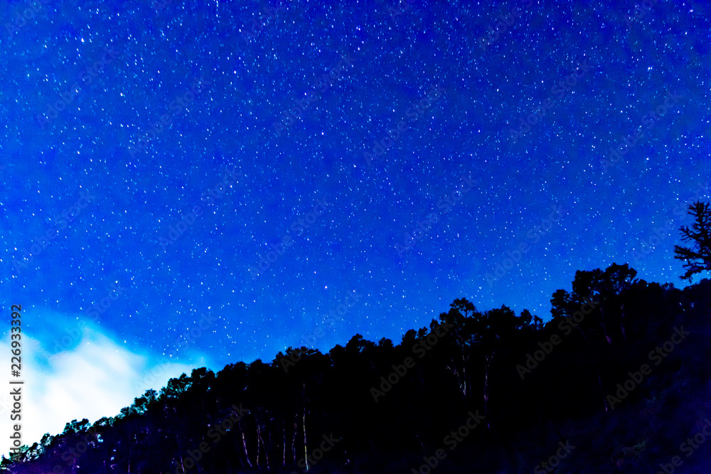 Naklejka premium 富士山五合目の星空