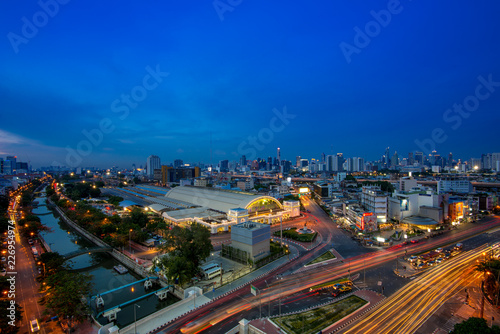 BANGKOK, THAILAND - MAY 12, 2018 : Bangkok City View Twilight Sky at beautiful landmark of Bangkok railway station., known as Hua Lamphong station in Bangkok, Thailand.