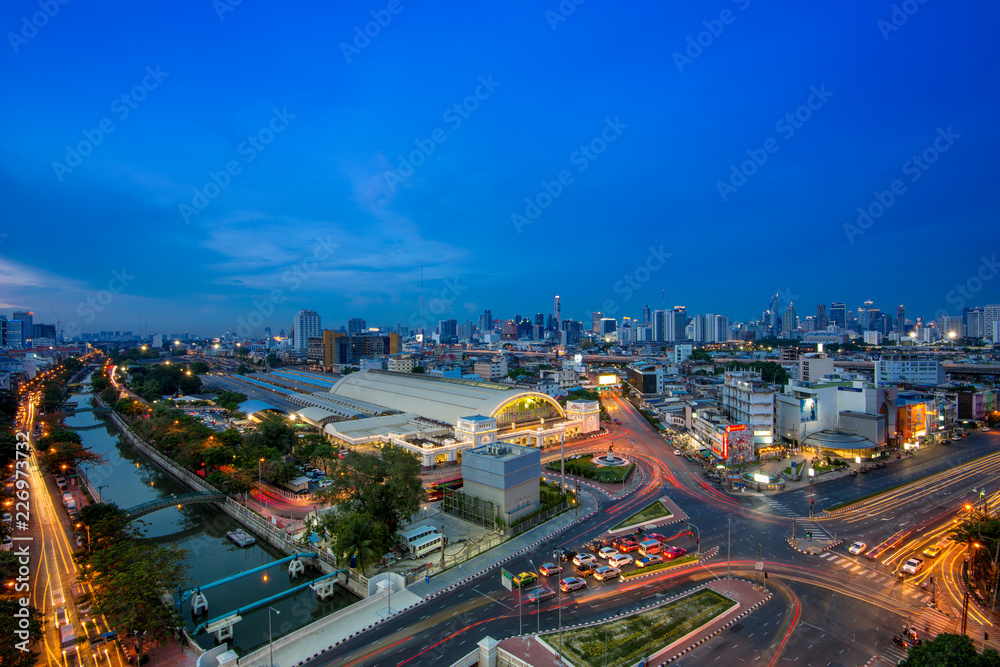 BANGKOK, THAILAND - MAY 12, 2018 :  Twilight Sky at beautiful landmark of Bangkok, Bangkok railway station., known as Hua Lamphong station is the main railway station in Bangkok, Thailand.