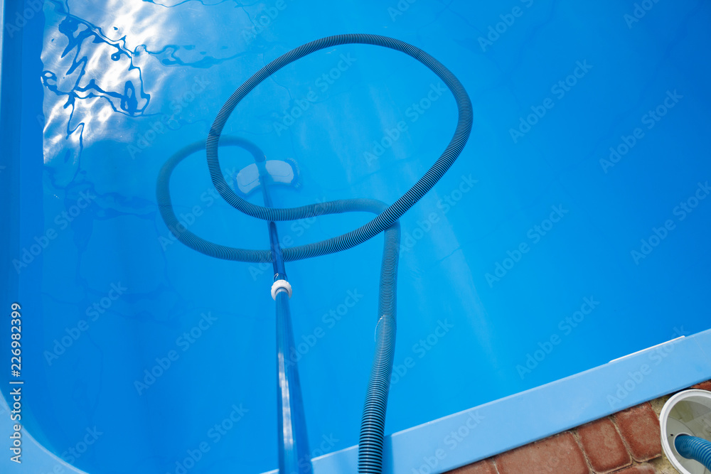 vacuum cleaner for the pool, clean up and care for the bottom of the pool. collect, absorb garbage and dirt. automatically takes away particles from the bottom and sides of the vacuum