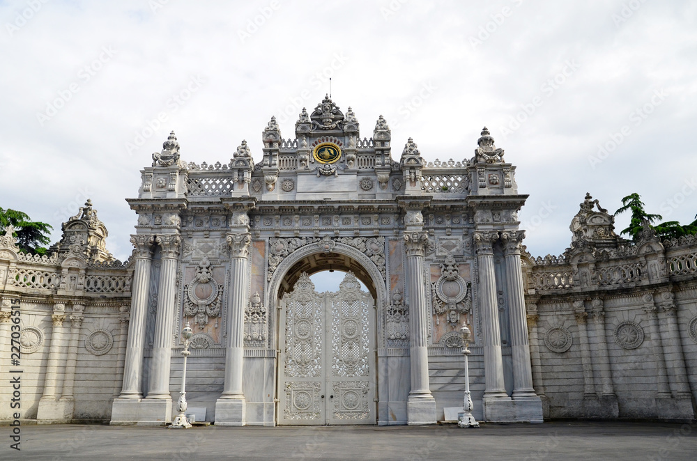 Main entrance door of dolmabahce palace in Istanbul, Turkey.  