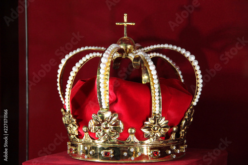 Crown on a red background