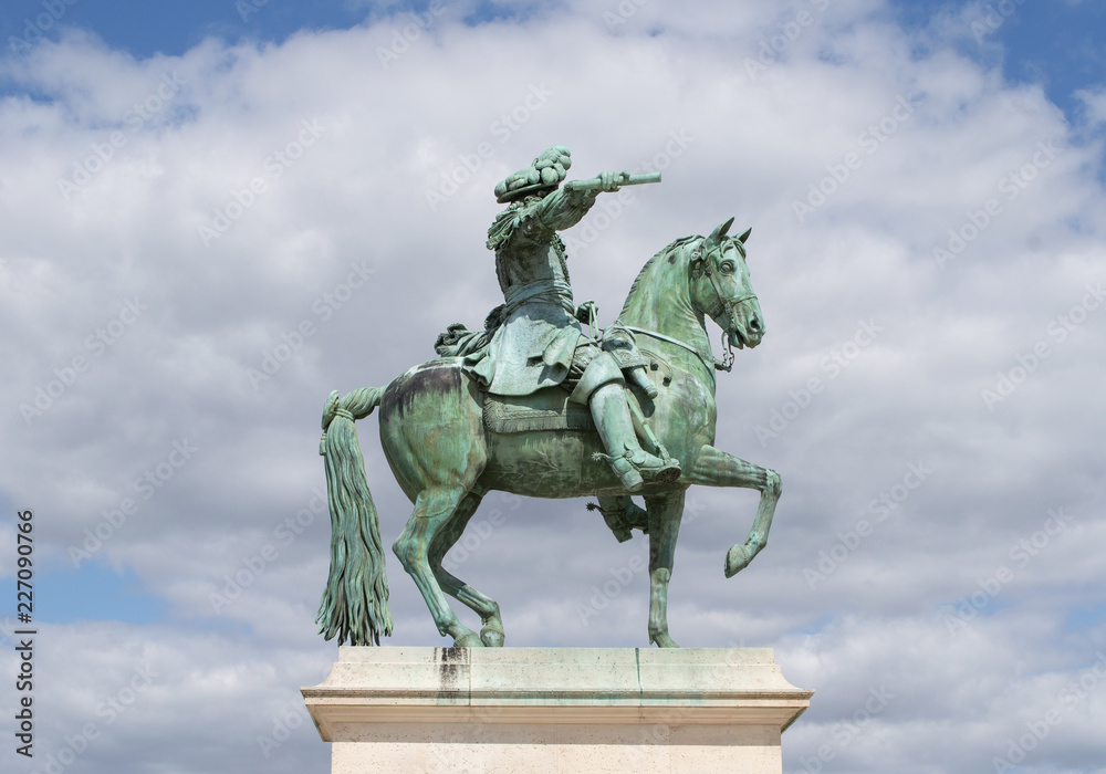 Fototapeta premium Taking the news