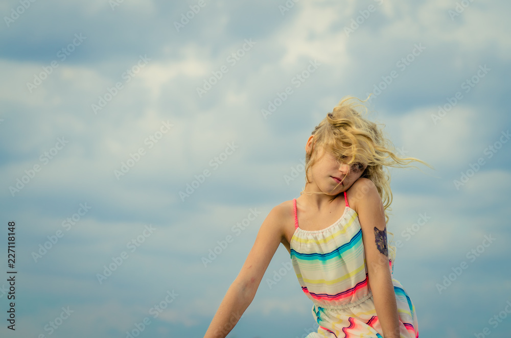 Naklejka premium lovely girl with long hair portrait