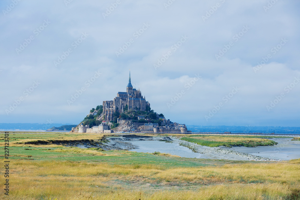Naklejka premium View of the Mont Saint Michel, Normandy France