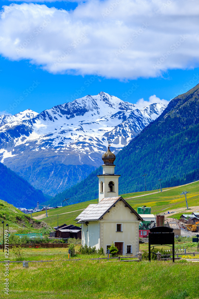 Chiesa dell Immacolata di Viera church, Livigno, Italy. Chiesa dell Immacolata di Viera church, Livigno, Italy.