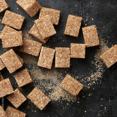 Natural brown sugar cubes