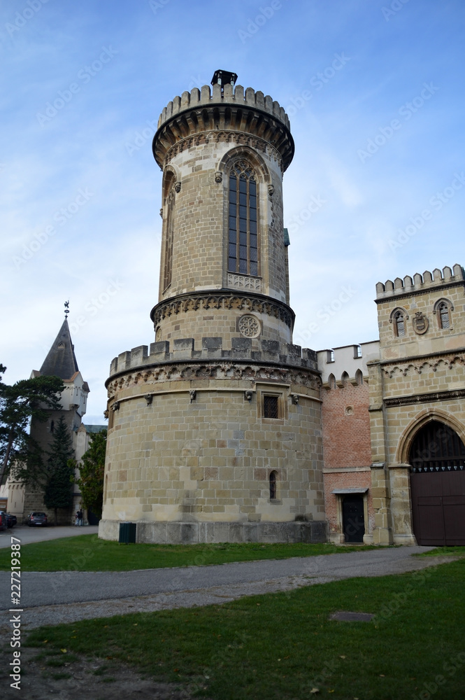 Laxenburg, Franzensburg tower