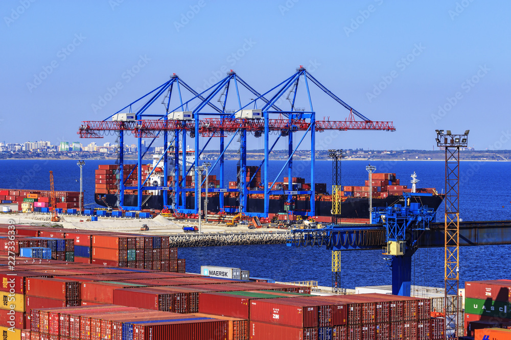 Container ship unloaded at cargo port