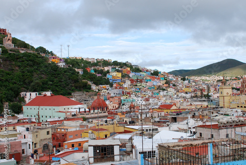 panorama over guanajuato in mexico © Per